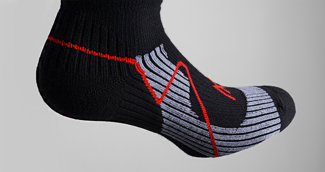 Chaussettes techniques de randonnée tige basse